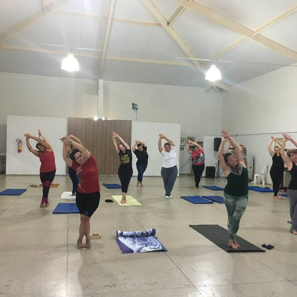 yoga_pref_03.jpeg