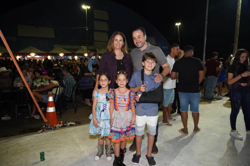 977de9ed-014d-437e-a8ec-9a121c01ce01.jpg