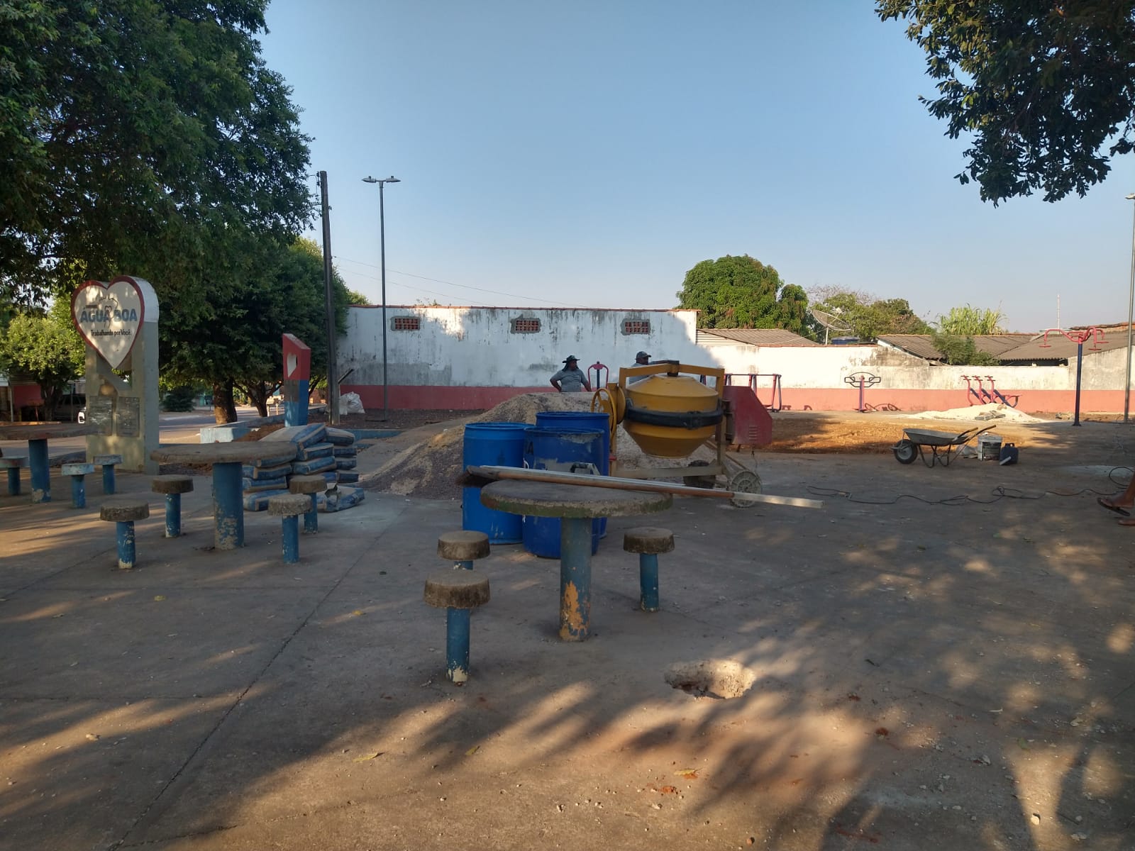 reforma_praca_vila_nova_agua_boa_8.jpg