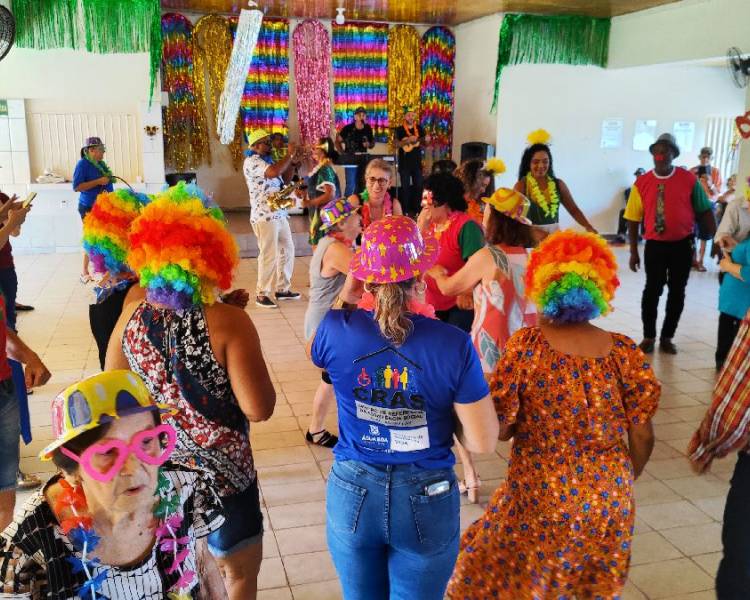 Assistência Social realiza Carnaval da Melhor Idade na ASPM