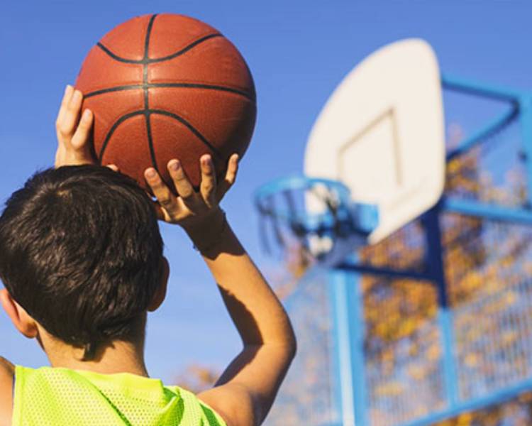 Inscrições abertas para iniciação ao basquete a partir de 5 anos de idade