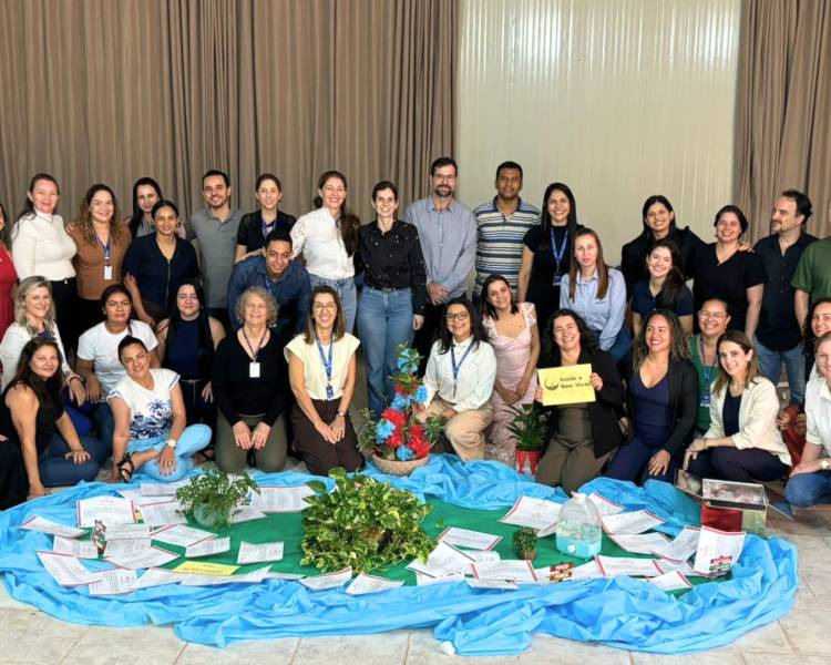 Profissionais da saúde apresentam resultados do curso “Saúde e Bem Viver” em Água Boa