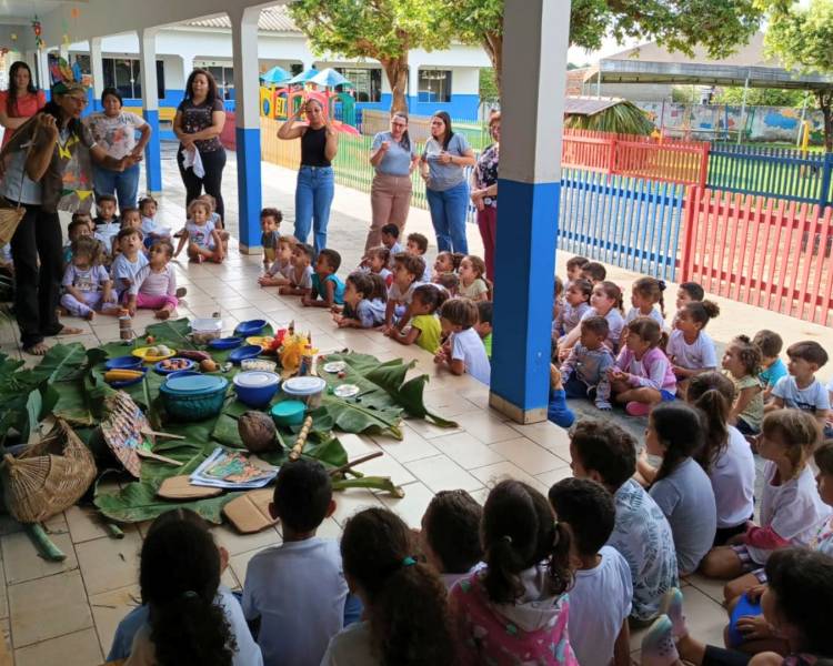 Escola Gisselda Trentin realiza momento cultural sobre os povos indígenas em Água Boa
