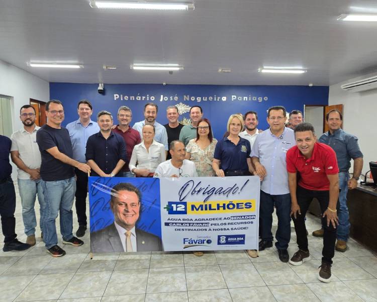 Senador Carlos Fávaro e caravana realizam visita em Água Boa 