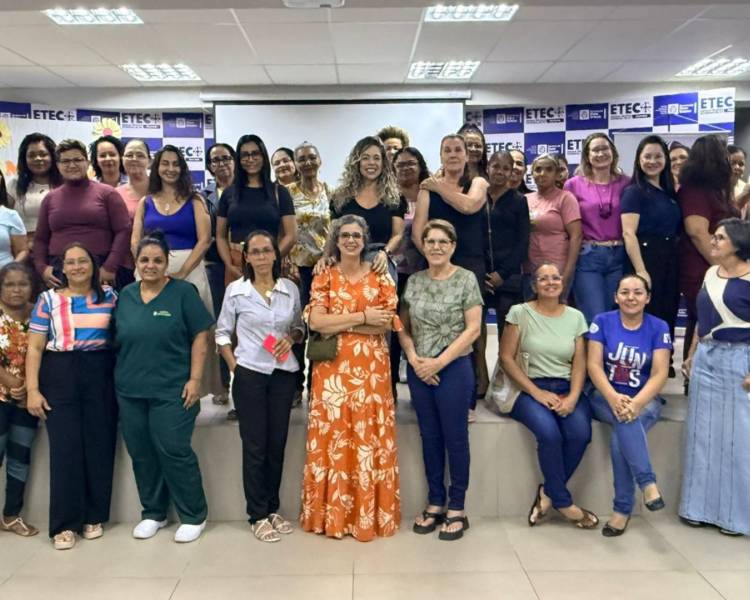 Programa Mulheres Mil tem aula inaugural e reforça a importância da qualificação feminina