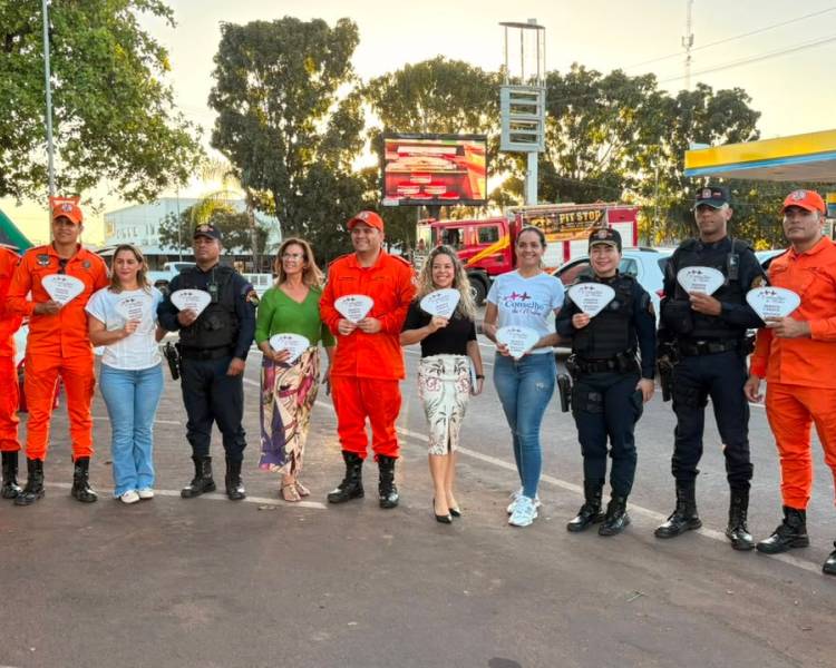 Pit Stop “Bruto é quem protege, força só na arena” conscientiza sobre o combate à violência contra a mulher