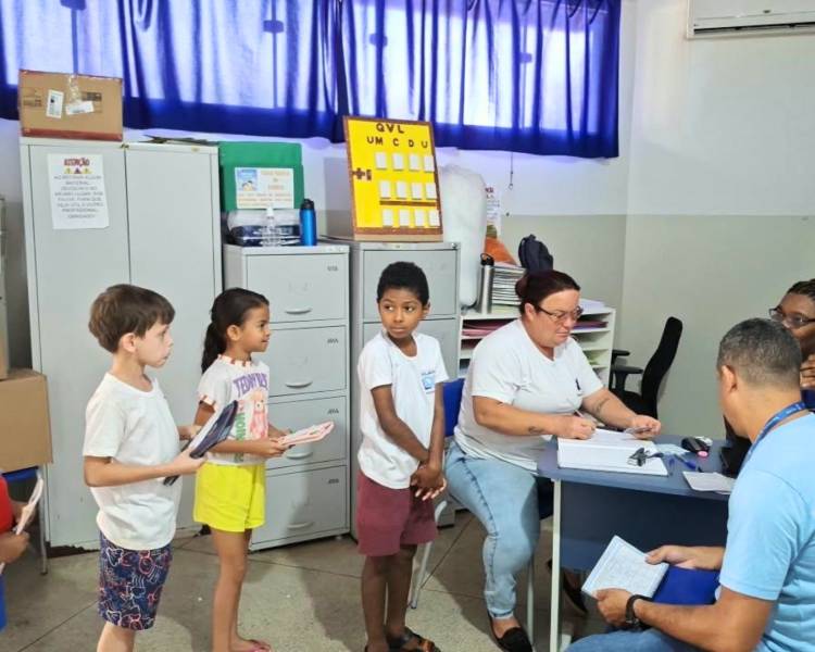 Vacinação nas escolas leva cuidado e proteção aos alunos de Água Boa